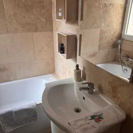 Superbe Maisonnette A 200m De La Et Du Port De Holiday home